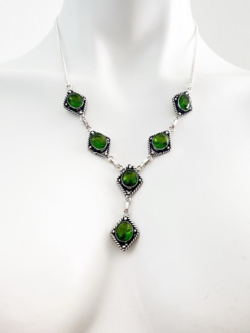 925 Sterling Silver Peridot Necklace lariat Gemstone Womens Jewelry